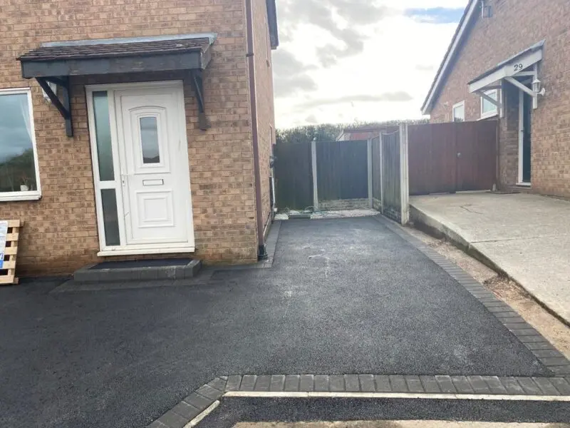 Tarmac Gallery